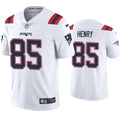 Mens New England Patriots #85 Hunter Henry Nike White Vapor F.U.S.E. Limited Jersey